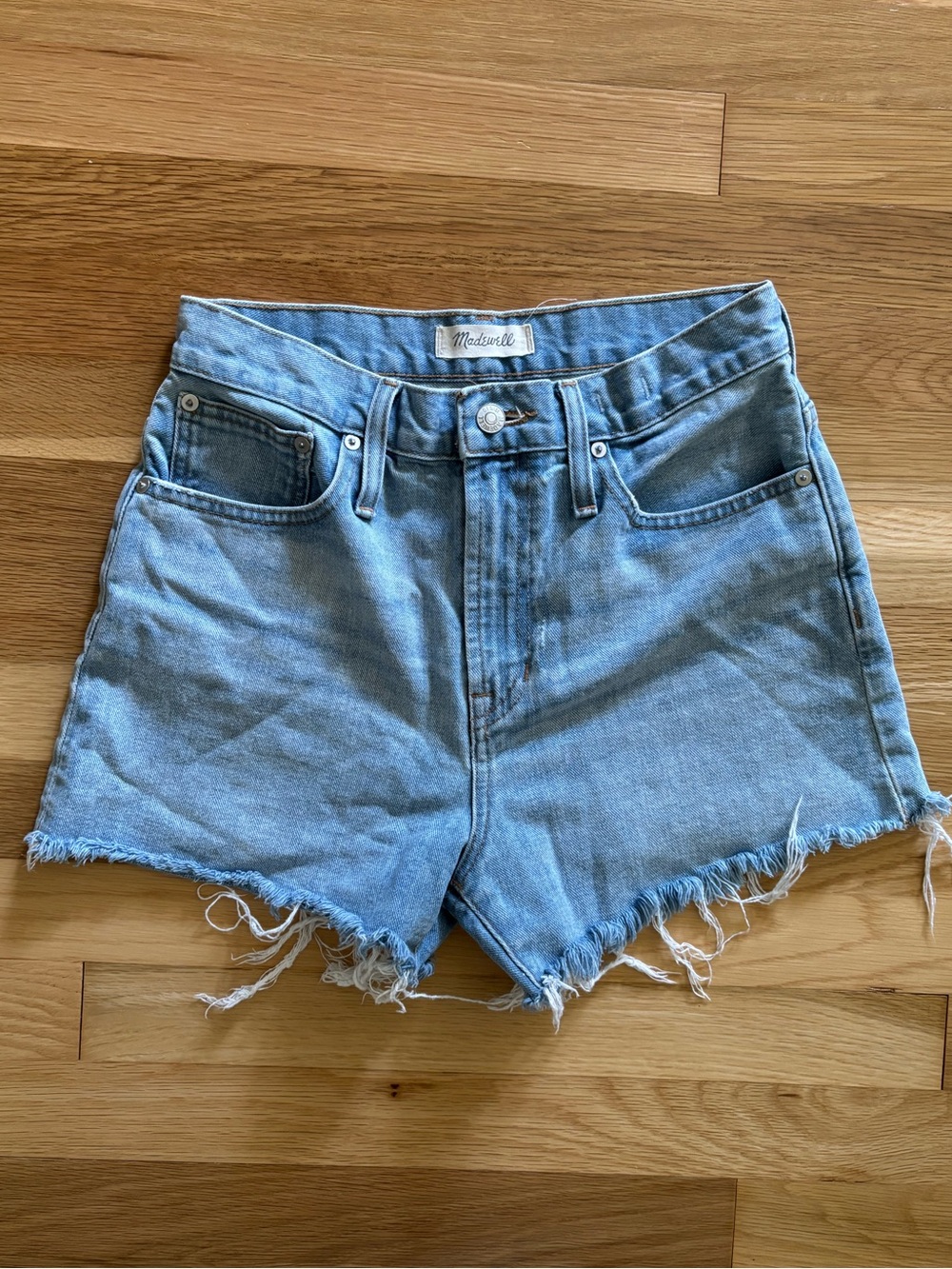 Madewell - Light Wash Frayed Hem Denim Shorts - Size 26